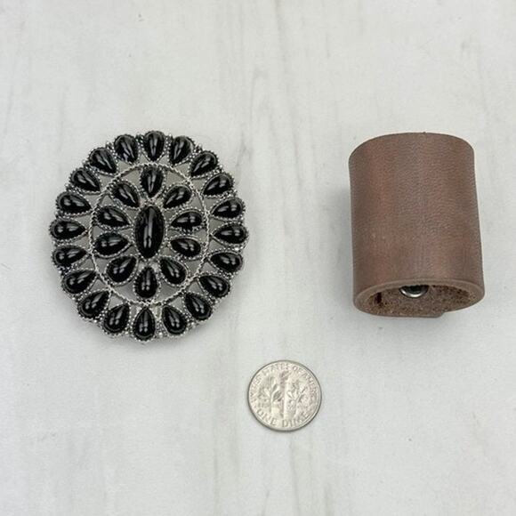 Western Silver Tone with Black Stones Wild Rag Scarf Slide - Picture 2 of 3